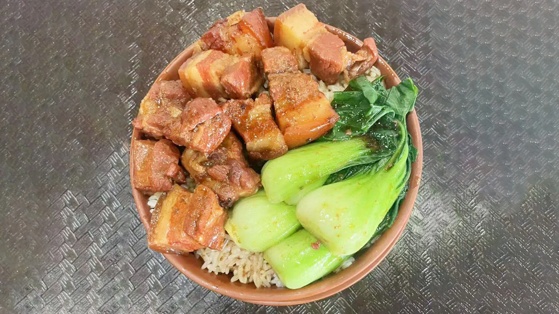 Braised Pork w.Rice & Green Vegetables Combo at Spring Dumplings，a Chinese Restaurant in Rosemead